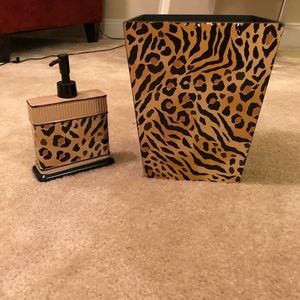 Cheetah trash can and soap dispenser